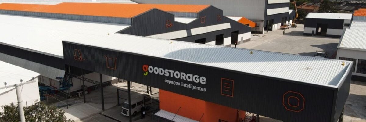 Mercado on-line aposta em galpão urbano para logística em SP