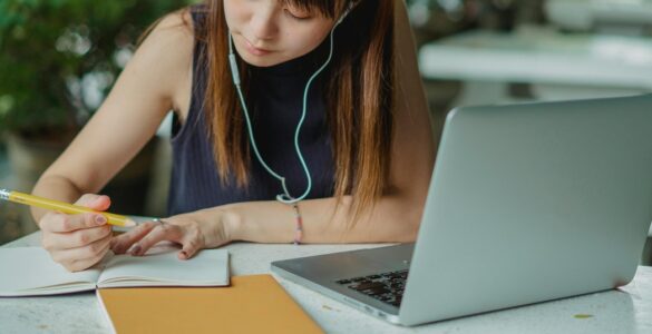 Lumnis lança jornada educacional sobre crédito internacional