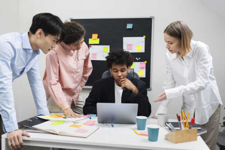 Brasileiros valorizam resolução de problemas no trabalho