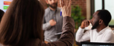 Produtividade tóxica impacta segurança do trabalho e cultura organizacional