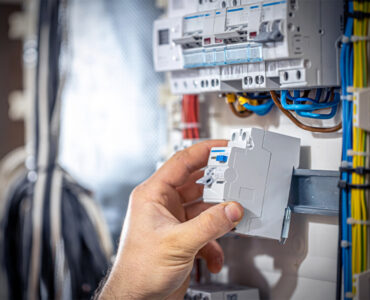 Acidentes podem ser evitados com instalação elétrica correta