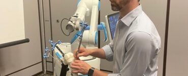 Robótica auxilia resultados na cirurgia de prótese do joelho