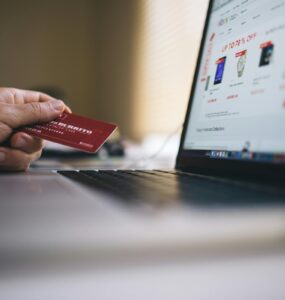 Varejo online busca alternativas para brigar com Mercado Livre, Shopee e Amazon