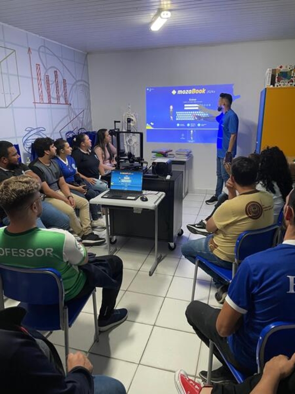 Cajazeiras, no sertão da PB, adota tecnologia 3D nas escolas