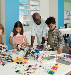 Robótica educacional ganha espaço em escolas brasileiras