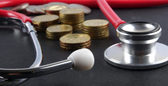 Especialista apresenta dados financeiros para clínicas