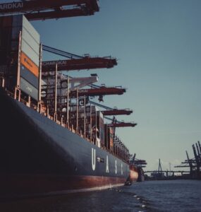 Tarifas dos EUA impõem novos desafios à logística do Brasil à América do Norte