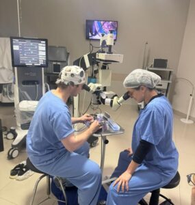 Hospitais recebem simuladores de cirurgias de catarata