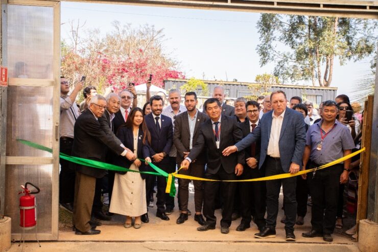Festa de Flores reúne autoridades e grande público