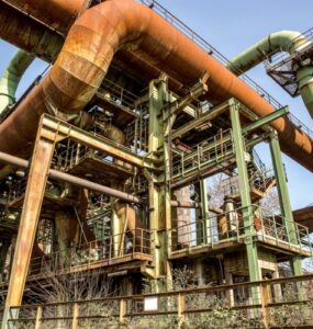 Indústria tem crescimento em 2025 pelo setor extrativo