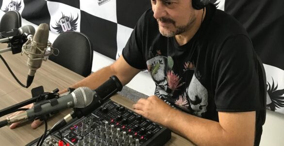 Bandas independentes lutam por espaço e audiência no Brasil