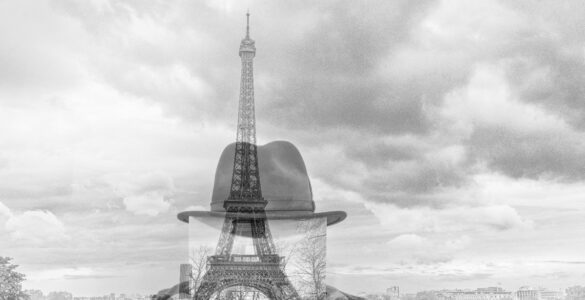 Casa "O Jardim" abre exposição “Cartão-Postal: Retrato"