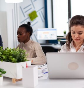 Empresas fortalecem marca empregadora para reter talentos
