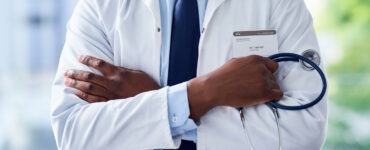 FACERES apresenta exposição Histórias Negras na Medicina