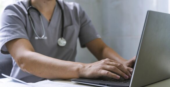 IA e telemedicina avançam na saúde do trabalhador