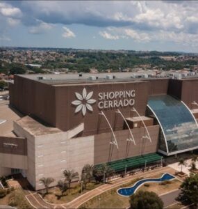 Lumine expande portfólio com gestão do Shopping Cerrado