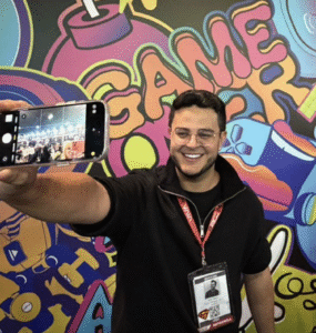 Eldo Gomes marca presença na Brasil Game Show em São Paulo