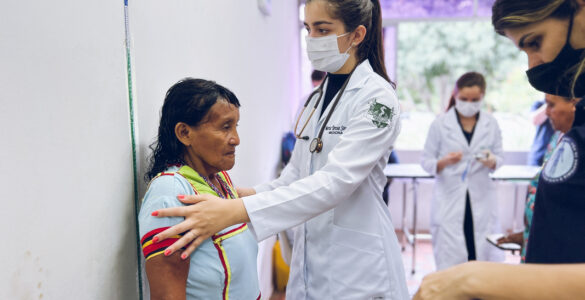 Programa conecta teoria e prática na formação de médicos