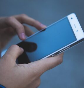Empresas testam 1ª IA de compliance emocional do país