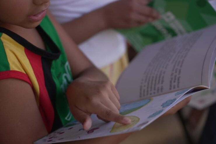 Mil estudantes de Três Marias participam de projeto literário