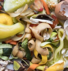 Pacto une setores para combater desperdício de alimentos