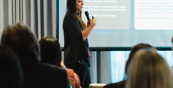 Black Friday se aproxima e especialista alerta para golpes