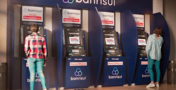 Banco24Horas e Banrisul celebram 1 mi de transações no RS