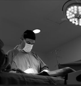Médico especialista de Florianópolis orienta sobre lipedema