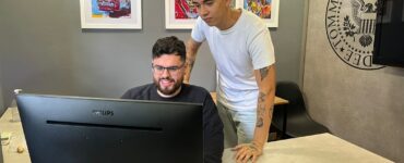 Jovens vêm desenvolvendo CRM integrado para rastrear leads