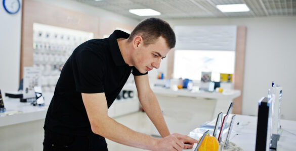 Pesquisa da Assurant mostra como IA guia decisões de compras