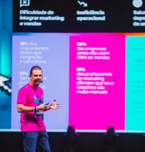 Prisma RD Station reforça IA aplicada a marketing e vendas