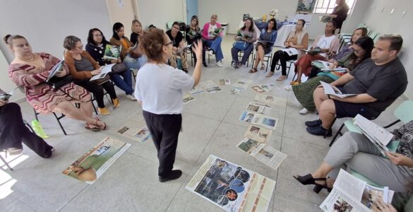 Histórias Ilustradas distribui mais de mil livros a escolas públicas municipais