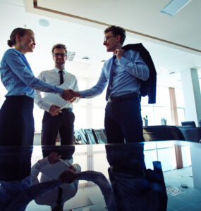 Baratão Combustíveis segue investindo em parcerias