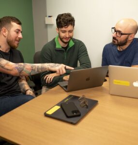 IA com dados proprietários foca no mercado SaaS para PMEs