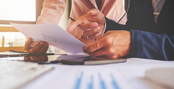 Aquisição de consórcio demanda atenção com contratos