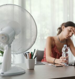 Práticas simples ajudam a reduzir conta de energia no calor