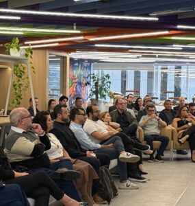 Livro reúne líderes de Produto e Tecnologia em São Paulo