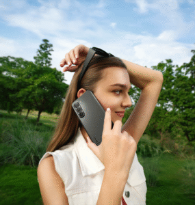 Celular recordista ultrafino da Infinix chega ao Brasil