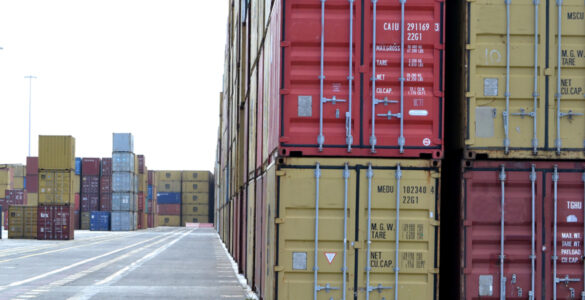 Reforma tributária altera regras do comércio exterior Brasil