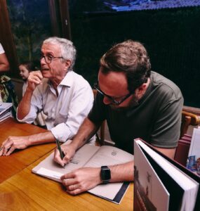 Lançamento de livro celebra o legado do arquiteto Octavio Raja Gabaglia
