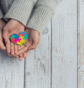 Leis asseguram tratamentos e acesso a saúde para autistas