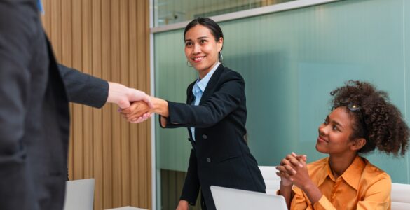 Empresas brasileiras esperam contratar no último trimestre