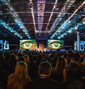 RD Summit 2025 reuniu 20 mil pessoas em São Paulo