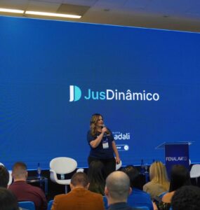 JusDinâmico: plataforma de IA impulsiona advogados