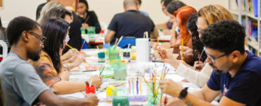 Instituto Arte na Escola promove formações de arte-educação