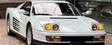 Ferrari Testarossa 1988 vai a leilão no Brasil
