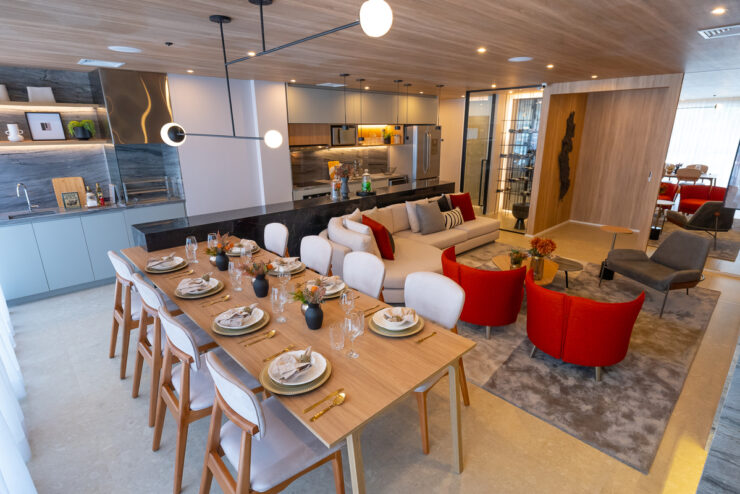 Apartamentos decorados ajudam e inspiram a compra