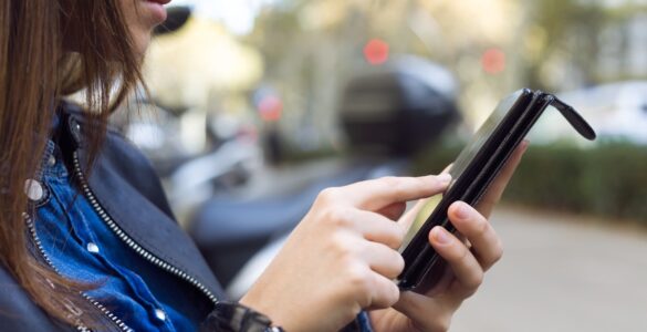 Golpistas se passam por banco e tomam controle de celulares com app legítimo