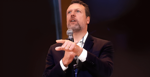 Estudo do ISG menciona Falconi pelo uso de IA em gestão