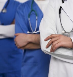 Senado aprova Profimed, a ‘OAB’ dos médicos